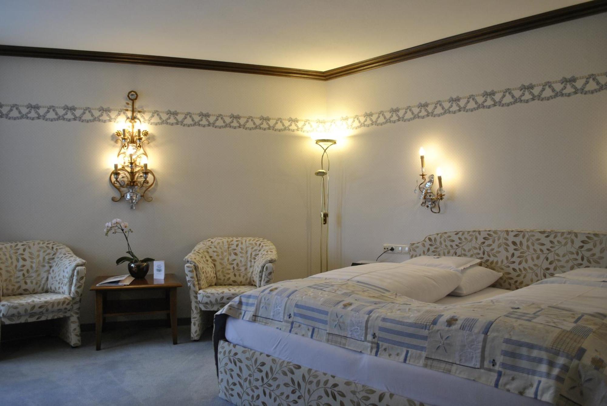Hotel Albona Nova Zuers Экстерьер фото