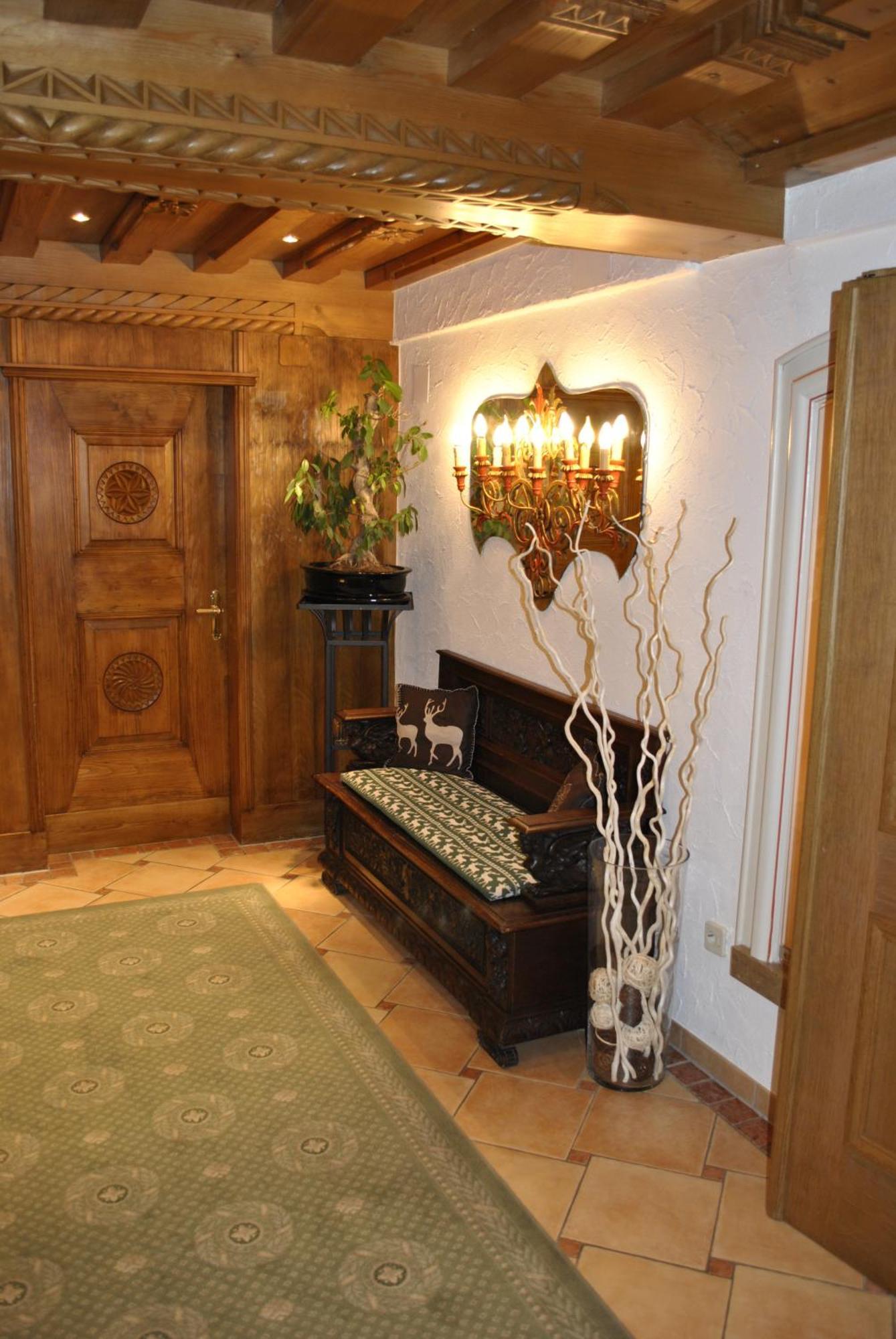 Hotel Albona Nova Zuers Экстерьер фото