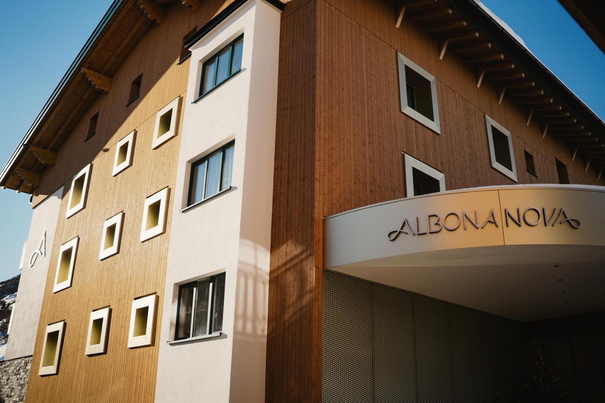 Hotel Albona Nova Zuers Экстерьер фото