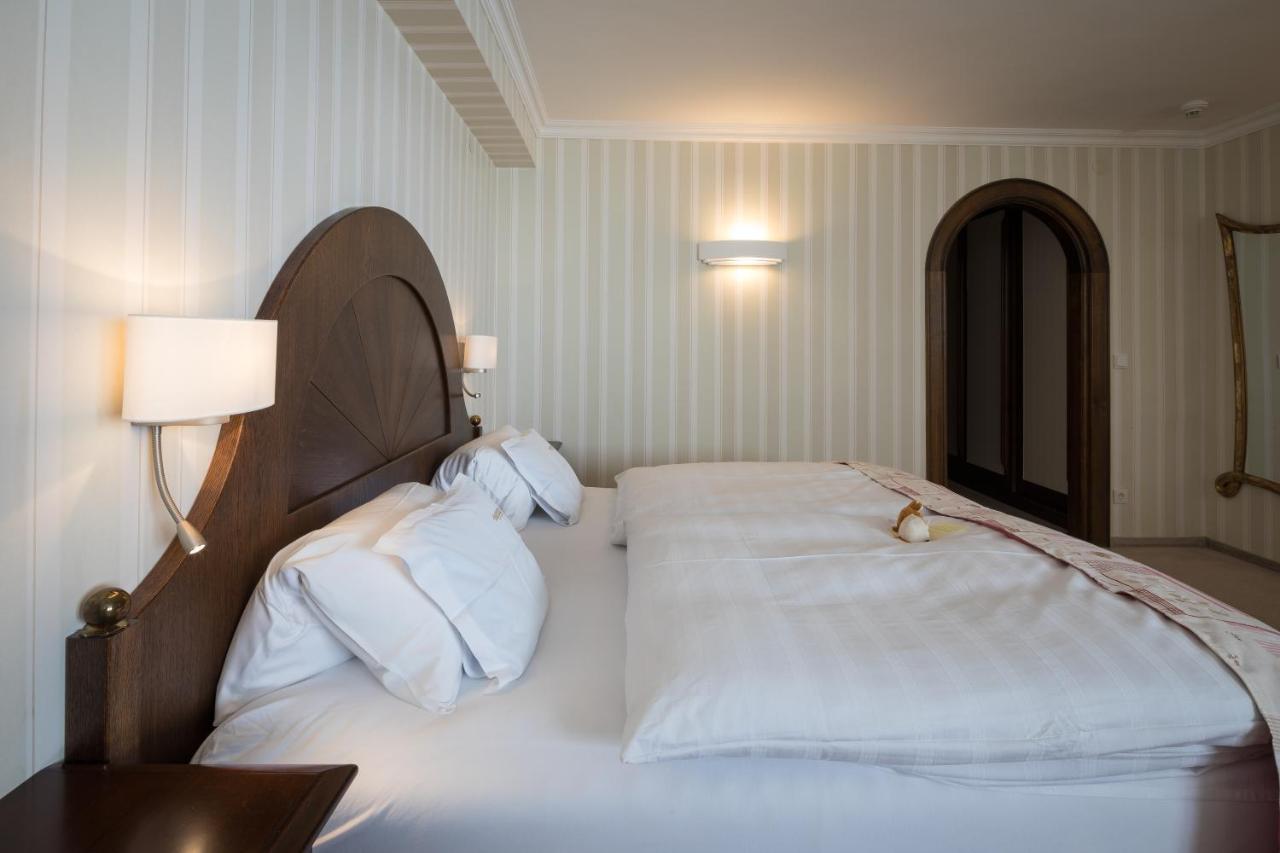 Hotel Albona Nova Zuers Экстерьер фото