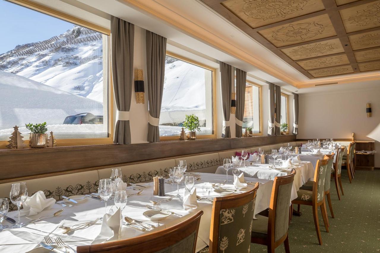 Hotel Albona Nova Zuers Экстерьер фото